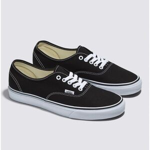 Vans Men's Black and White Canvas Sneakers